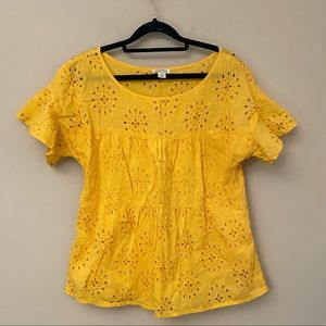 Sundance yellow eyelet tiered short sleeve shirt. S